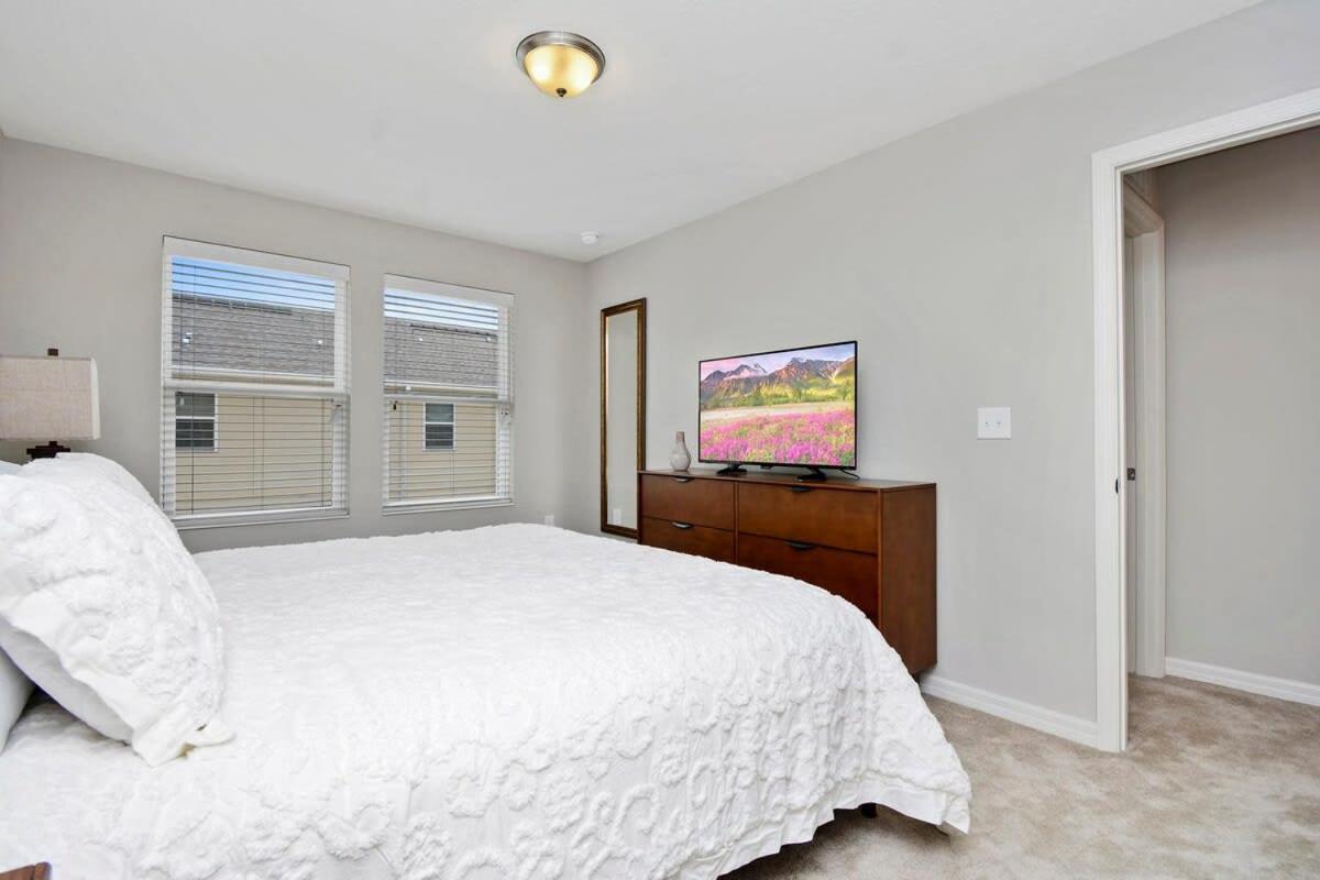 Stunning 4 Bd W/ Gameroom Close To Disney 5110K キシミー エクステリア 写真