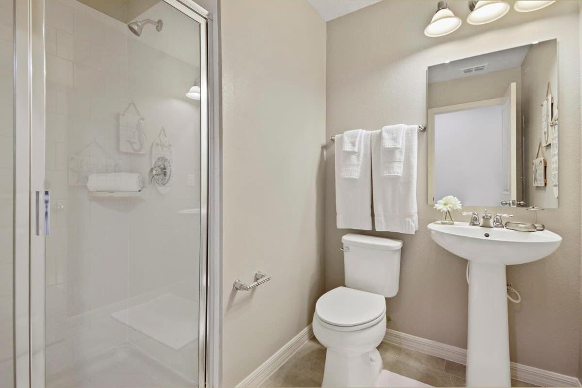 Stunning 4 Bd W/ Gameroom Close To Disney 5110K キシミー エクステリア 写真